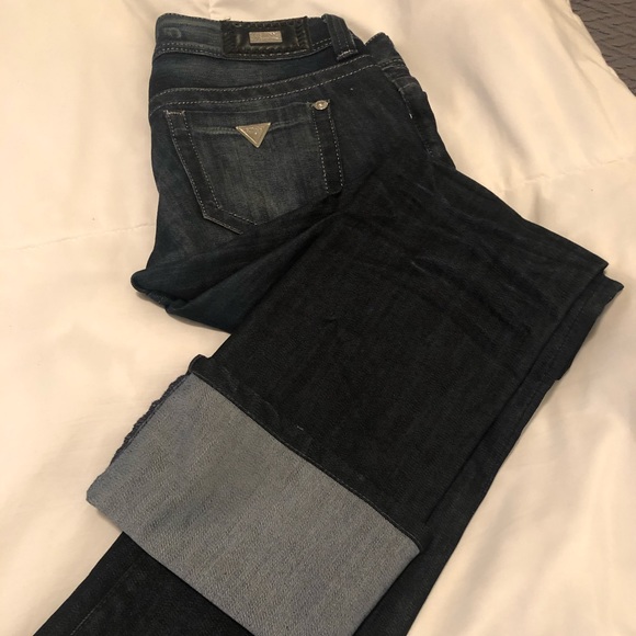 COPY - Guess Jeans - Picture 1 of 3